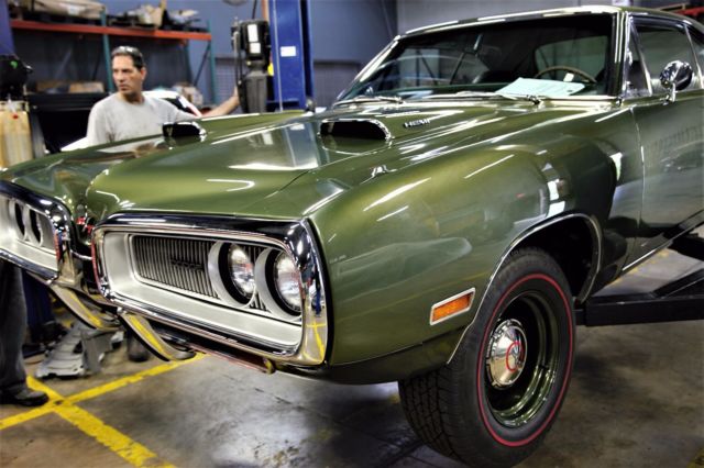 1970 Green Dodge Coronet Coupe