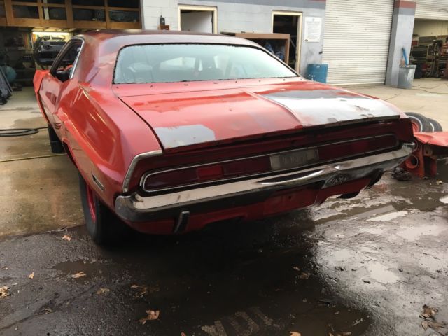 1970 Red Dodge Challenger
