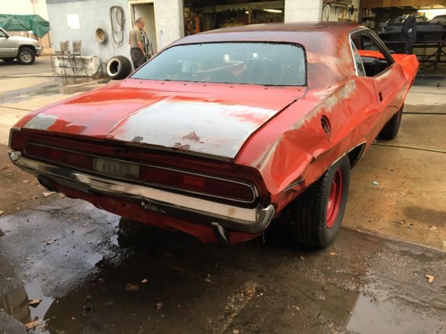 1970 Red Dodge Challenger