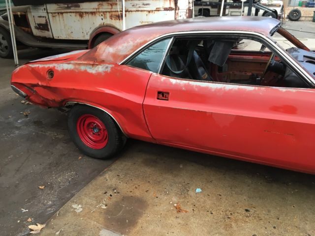 1970 Red Dodge Challenger