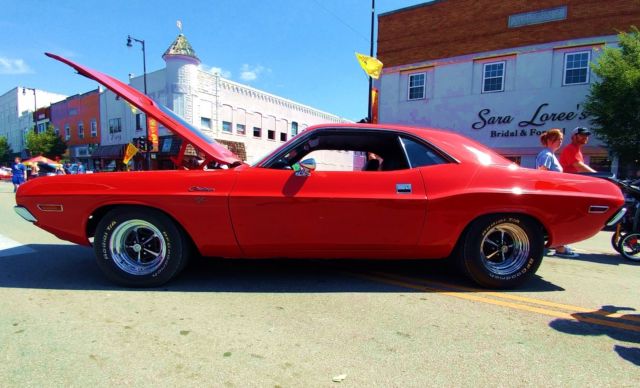 1970 Hemi Orange Dodge Challenger Hardtop