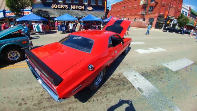 1970 Hemi Orange Dodge Challenger Hardtop