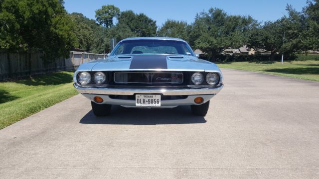 1970 Blue Dodge Challenger Coupe