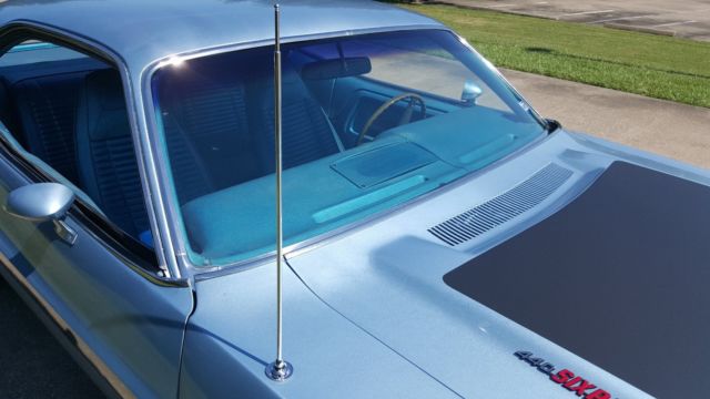 1970 Blue Dodge Challenger Coupe