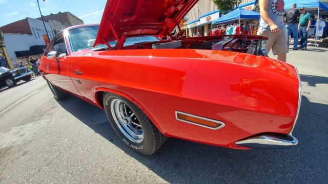 1970 Hemi Orange Dodge Challenger Hardtop