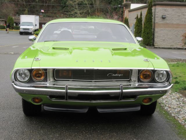 1970 Lime green Dodge Challenger