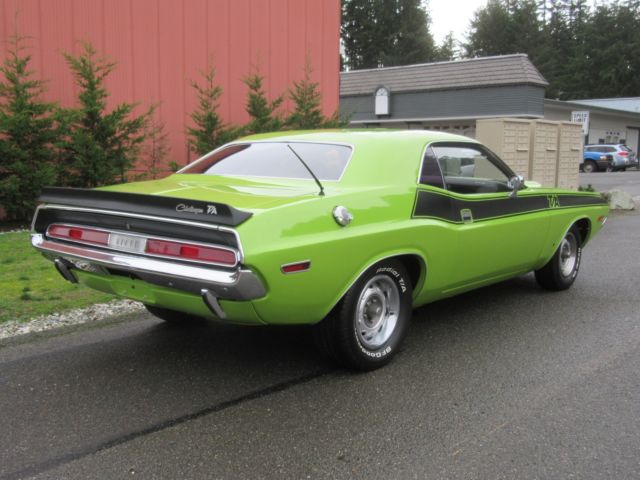 1970 Lime green Dodge Challenger