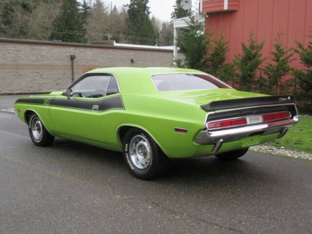 1970 Lime green Dodge Challenger