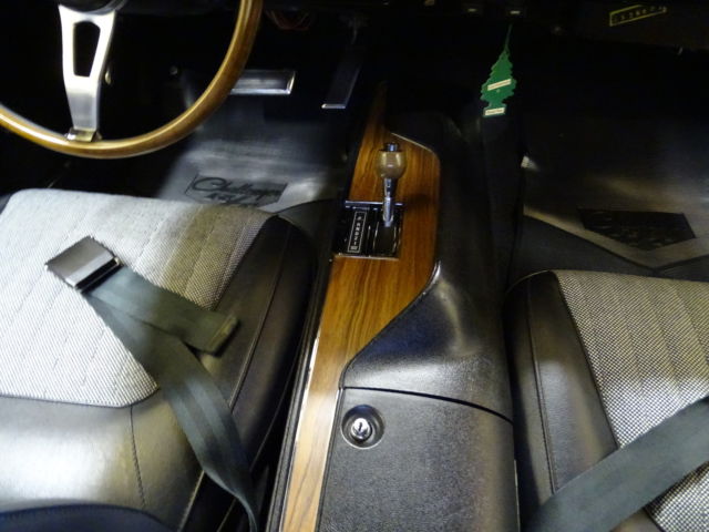 1970 yellow Dodge Challenger Hardtop