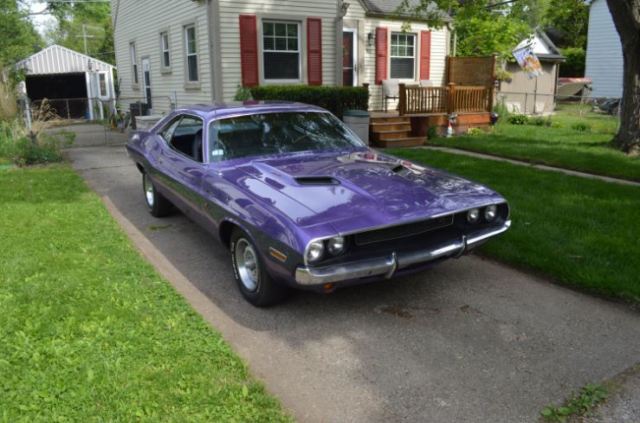 1970 Purple Dodge Challenger Coupe