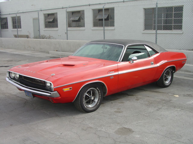 1970 Red Dodge Challenger