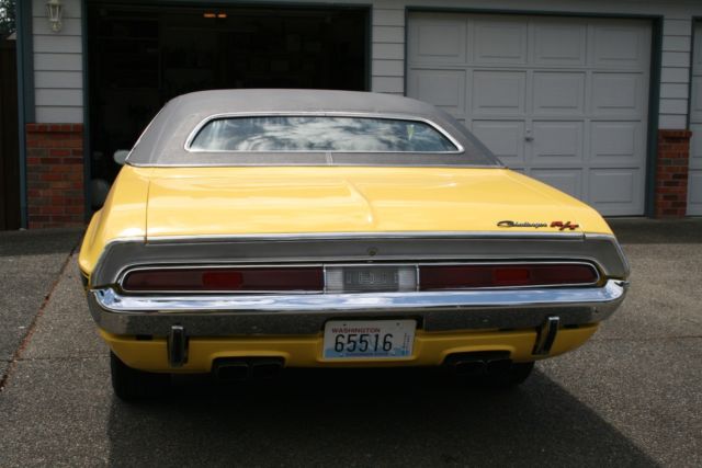 1970 Yellow Dodge Challenger Coupe