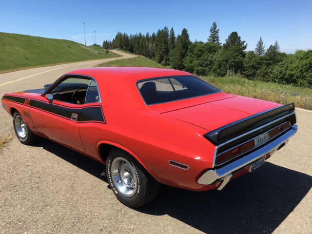 1970 Red Dodge Challenger Coupe