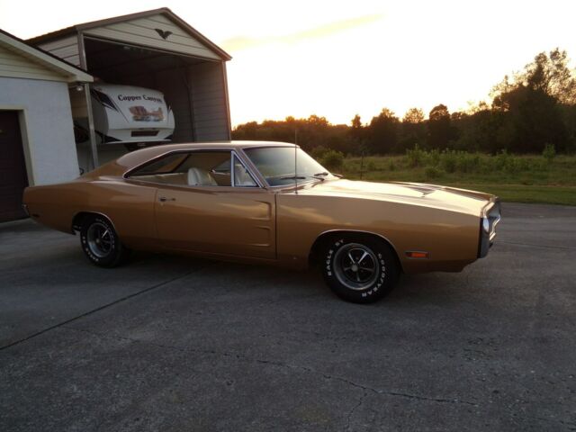 1970 Gold Dodge Charger