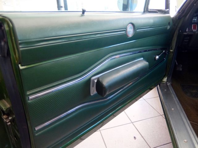 1970 Dark Green  Mopar (Ivy Green Irid.) Dodge Charger Hardtop