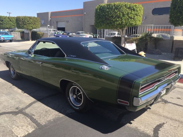 1970 Dark Green  Mopar (Ivy Green Irid.) Dodge Charger Hardtop