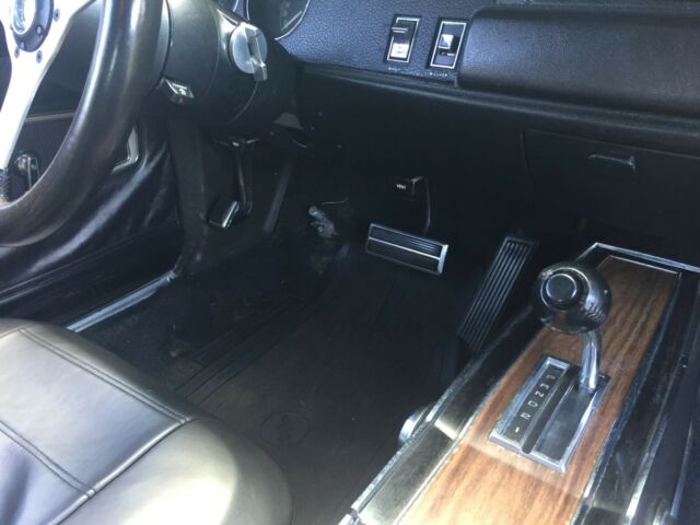 1970 Gold Dodge Charger