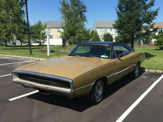 1970 Gold Dodge Charger