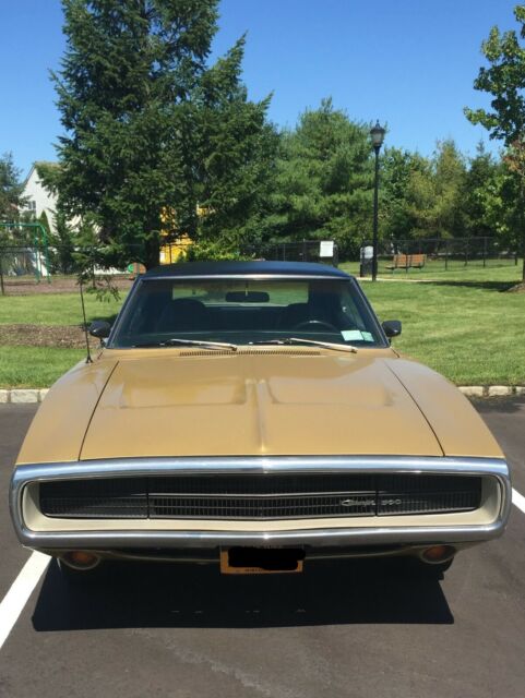 1970 Gold Dodge Charger
