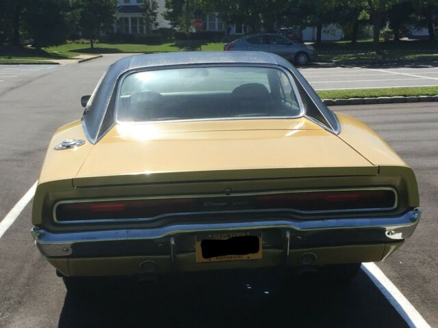 1970 Gold Dodge Charger