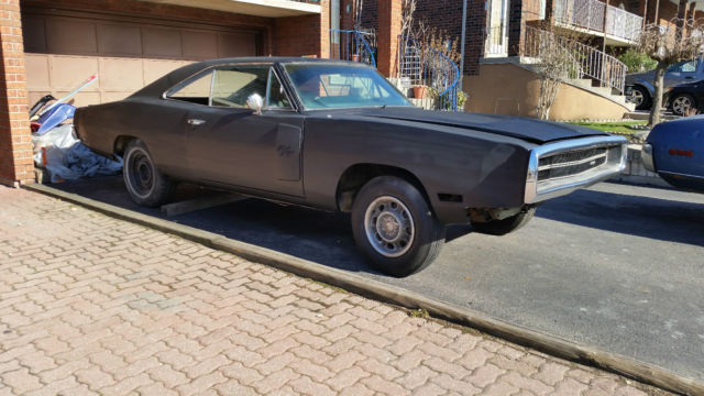 1970 Purple Dodge Charger Coupe