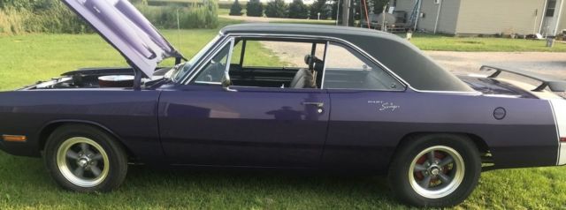 1970 Purple Dodge Dart