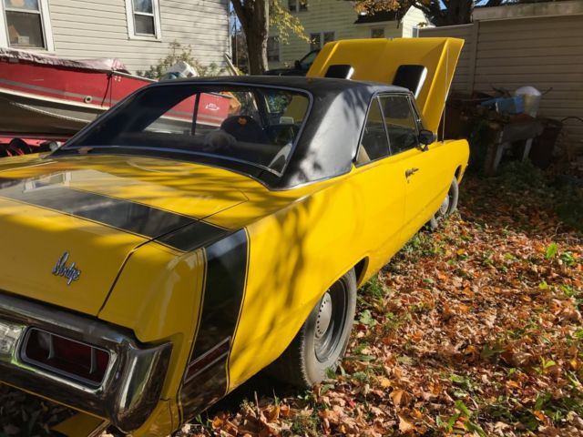 1970 Yellow Dodge Dart