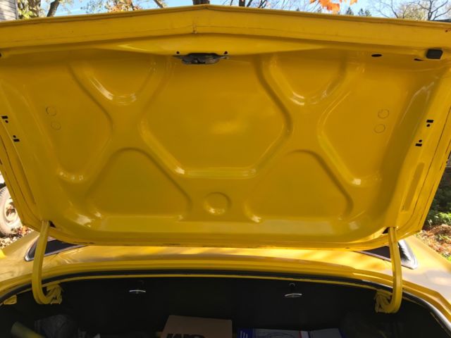 1970 Yellow Dodge Dart