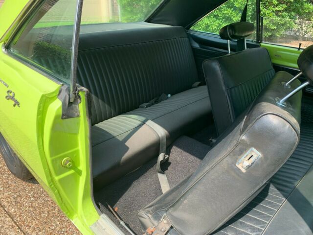 1970 Lime J5 Dodge Dart Coupe