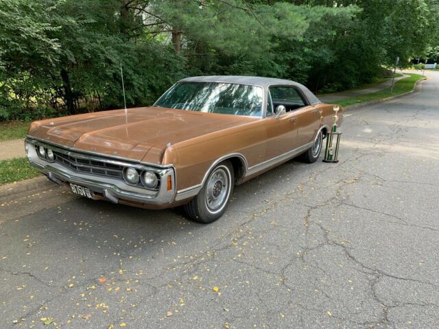 1970 Brown Dodge Monaco Sedan