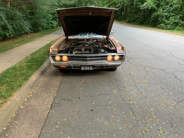 1970 Brown Dodge Monaco Sedan