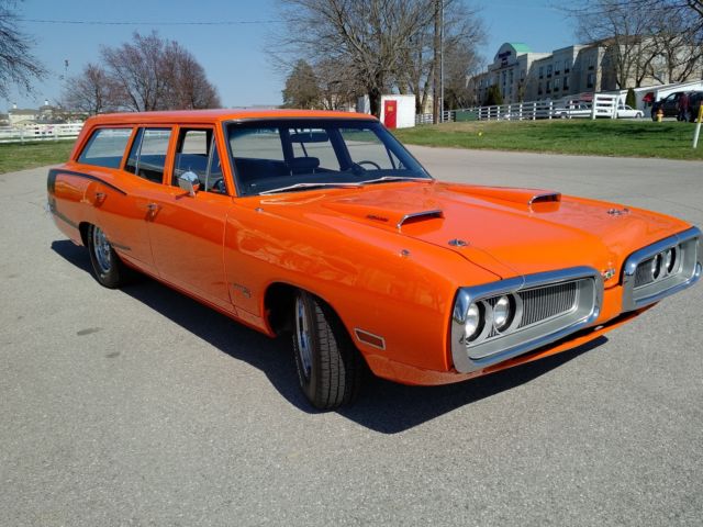 1970 Orange Dodge Coronet Wagon