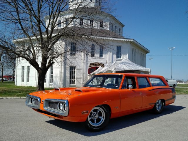 1970 Orange Dodge Coronet Wagon