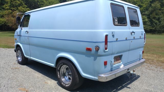 1970 Ford E-Series Van