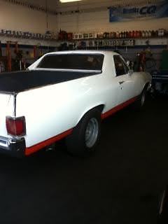 1970 White Chevrolet El Camino