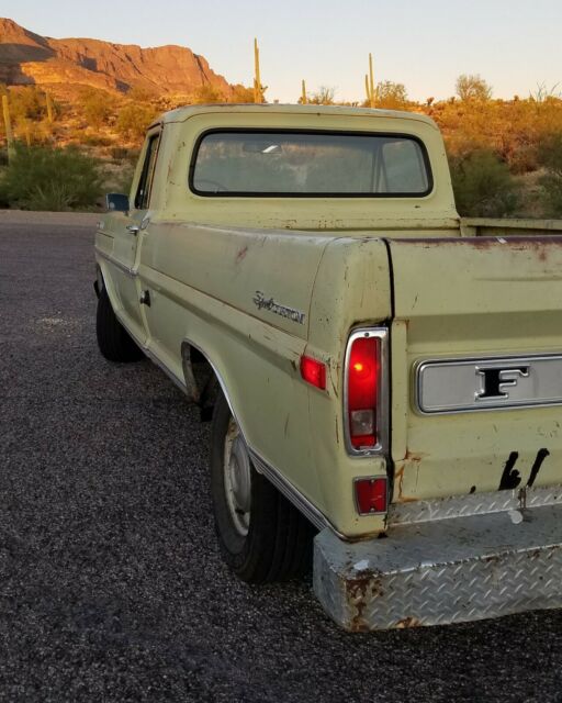1970 Ford F-100 Standard Cab Pickup