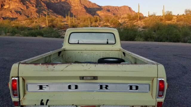 1970 Ford F-100 Standard Cab Pickup