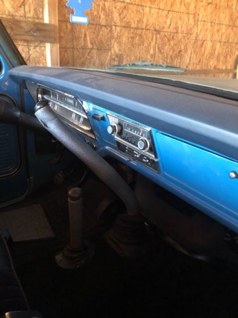 1970 Blue Ford F-100
