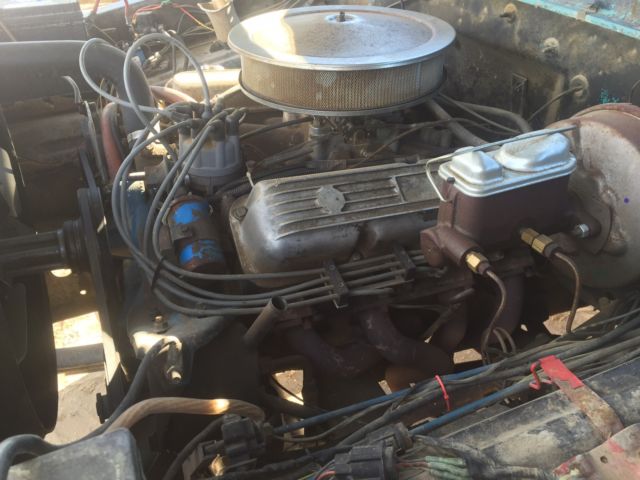 1970 Green and white Ford F-250