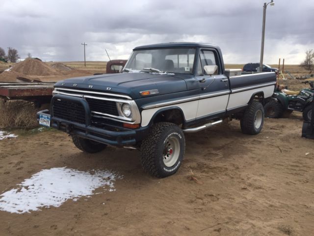 1970 Green and white Ford F-250