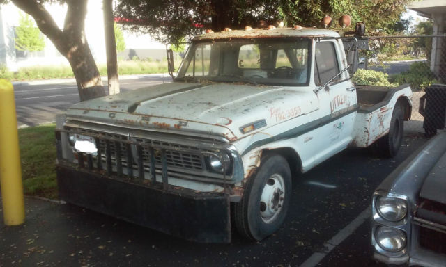 1970 White Ford F-350