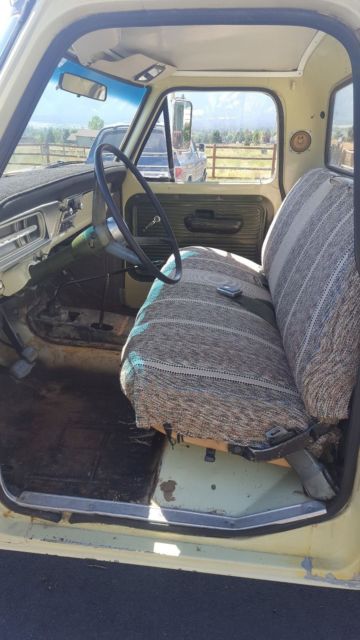 1970 Ford F-250 Standard Cab Pickup