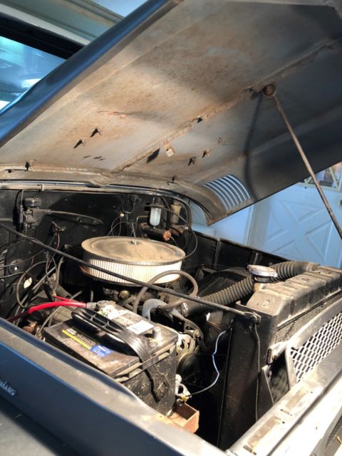 1970 Gray Toyota FJ Cruiser