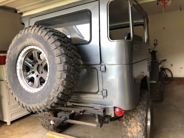 1970 Gray Toyota FJ Cruiser