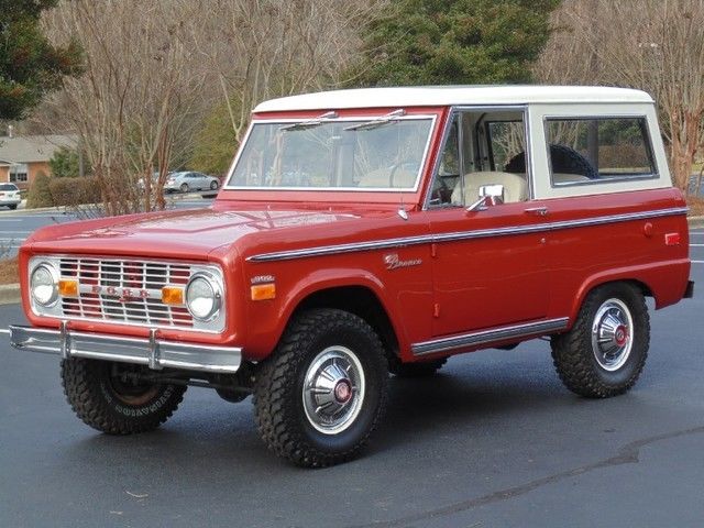 1970 Brown Ford Bronco SUV