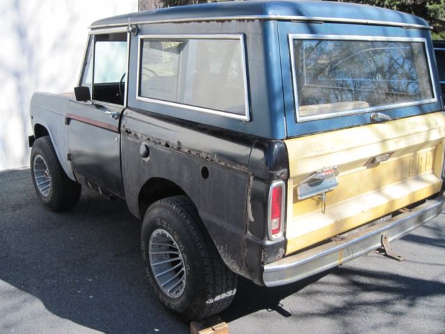 1970 Ford Bronco SUV