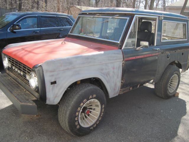 1970 Ford Bronco SUV