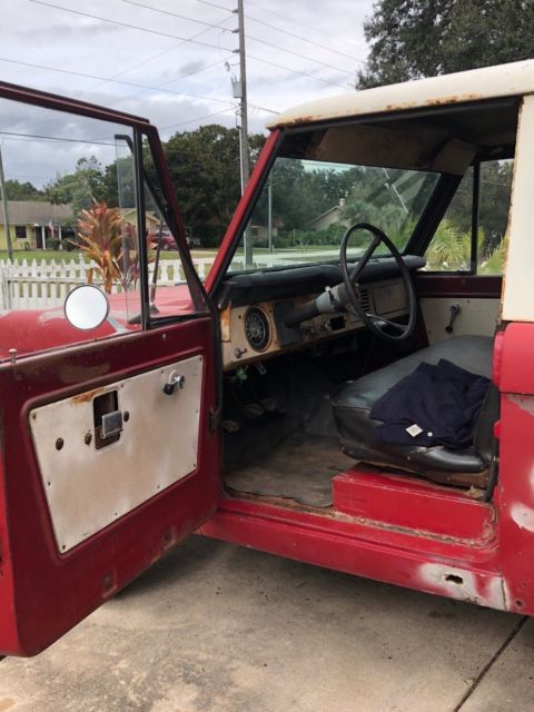 1970 Red Ford Bronco SUV