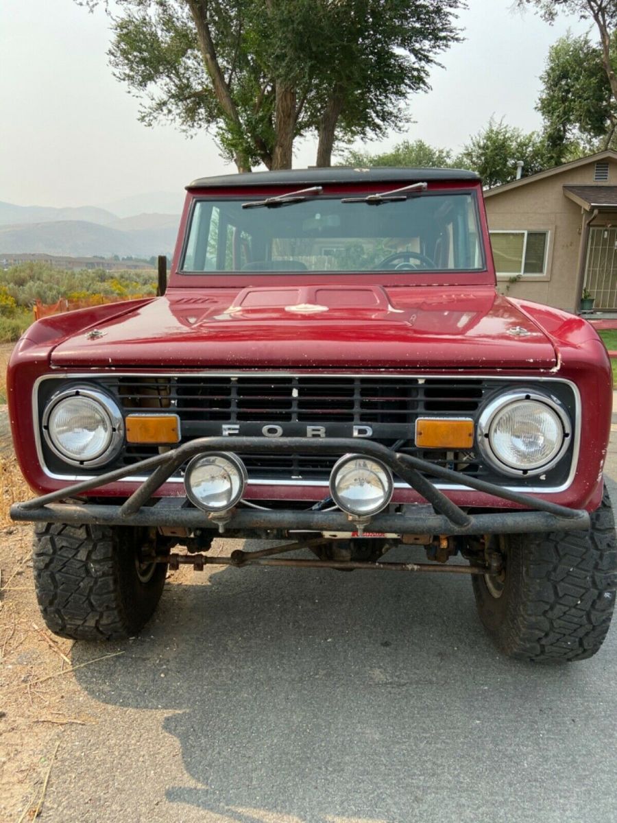 1970 Burgundy Ford Bronco