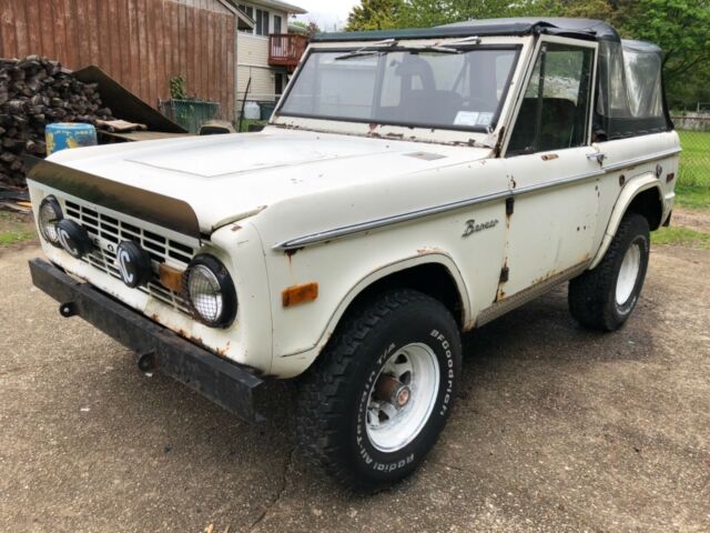 1970 Blue Ford Bronco
